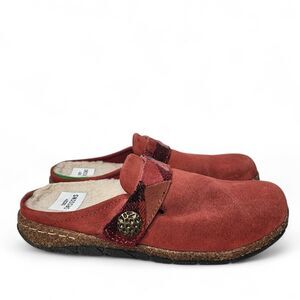 Earth Origins Clogs Slip On Suede Paprika Womens Size 7